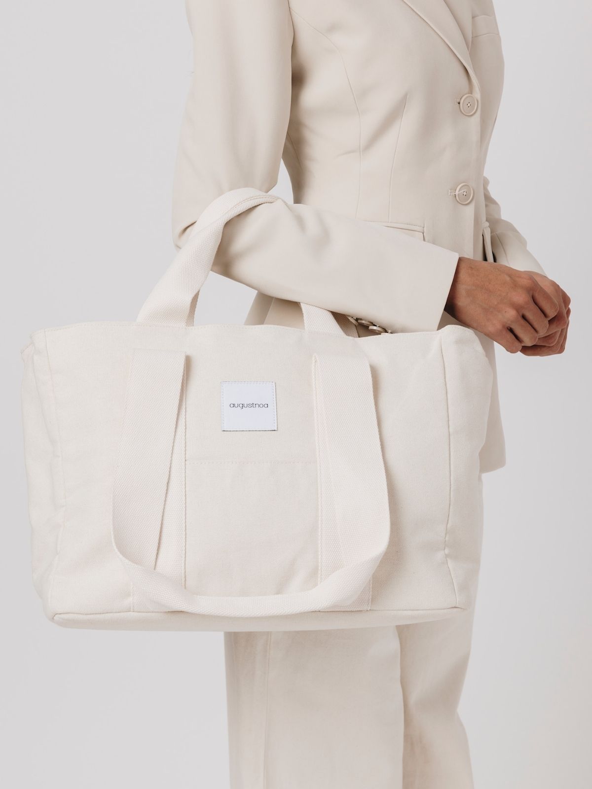 the everyday tote augustnoa