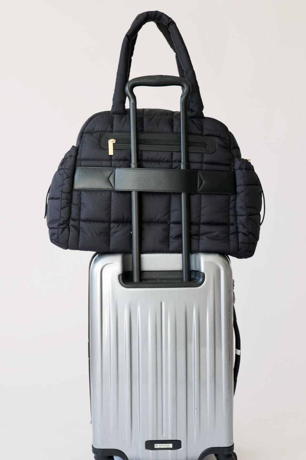 the weekender duffle bag - Year of Ours