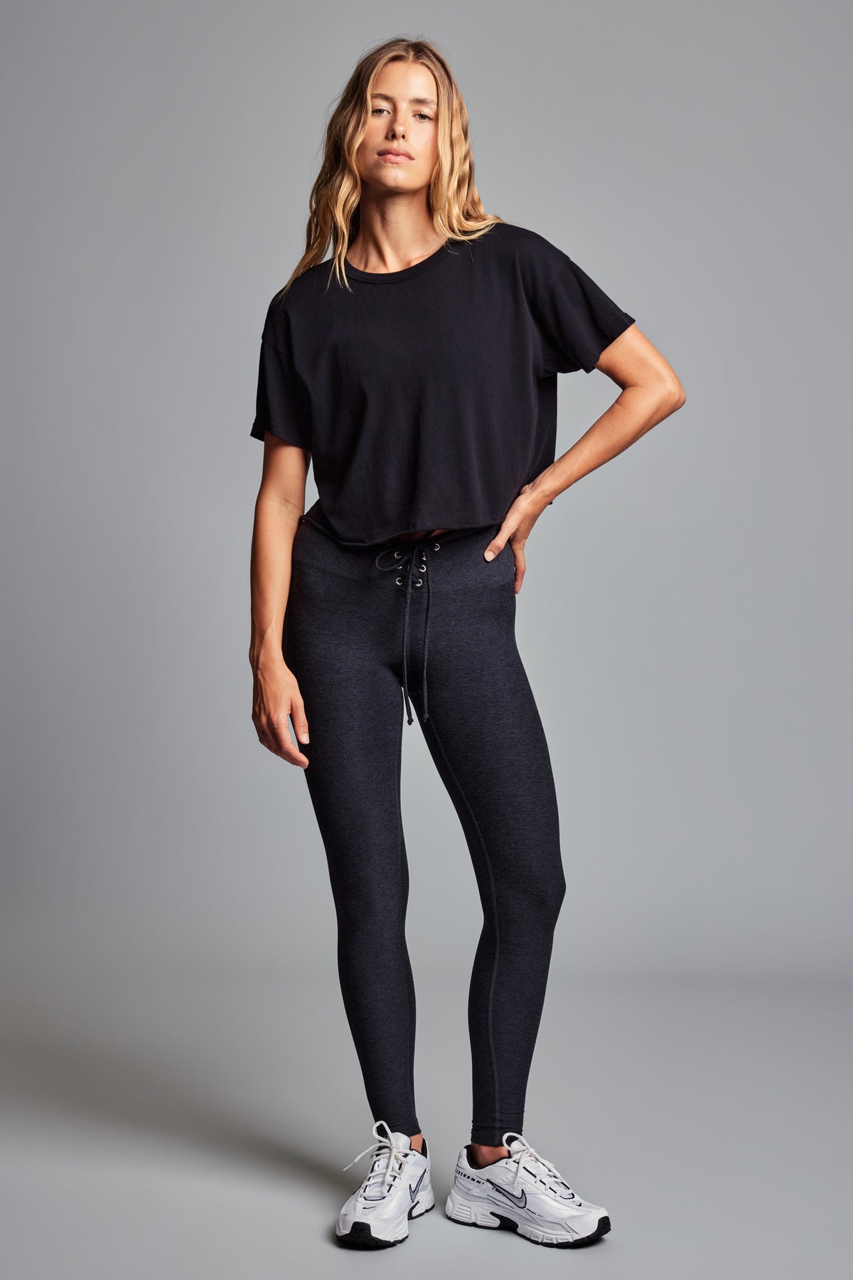 Cropped Tee