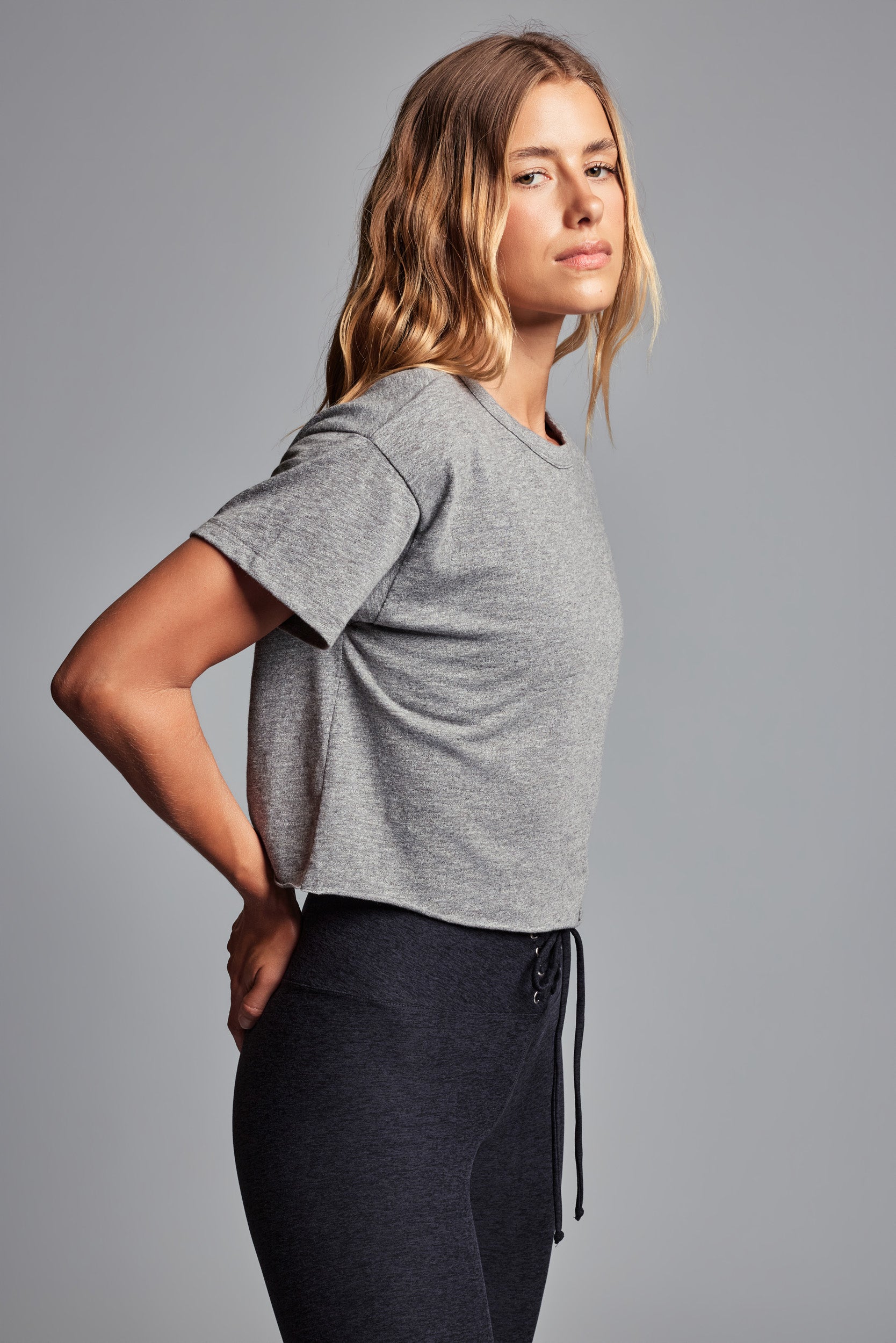 Cropped Tee
