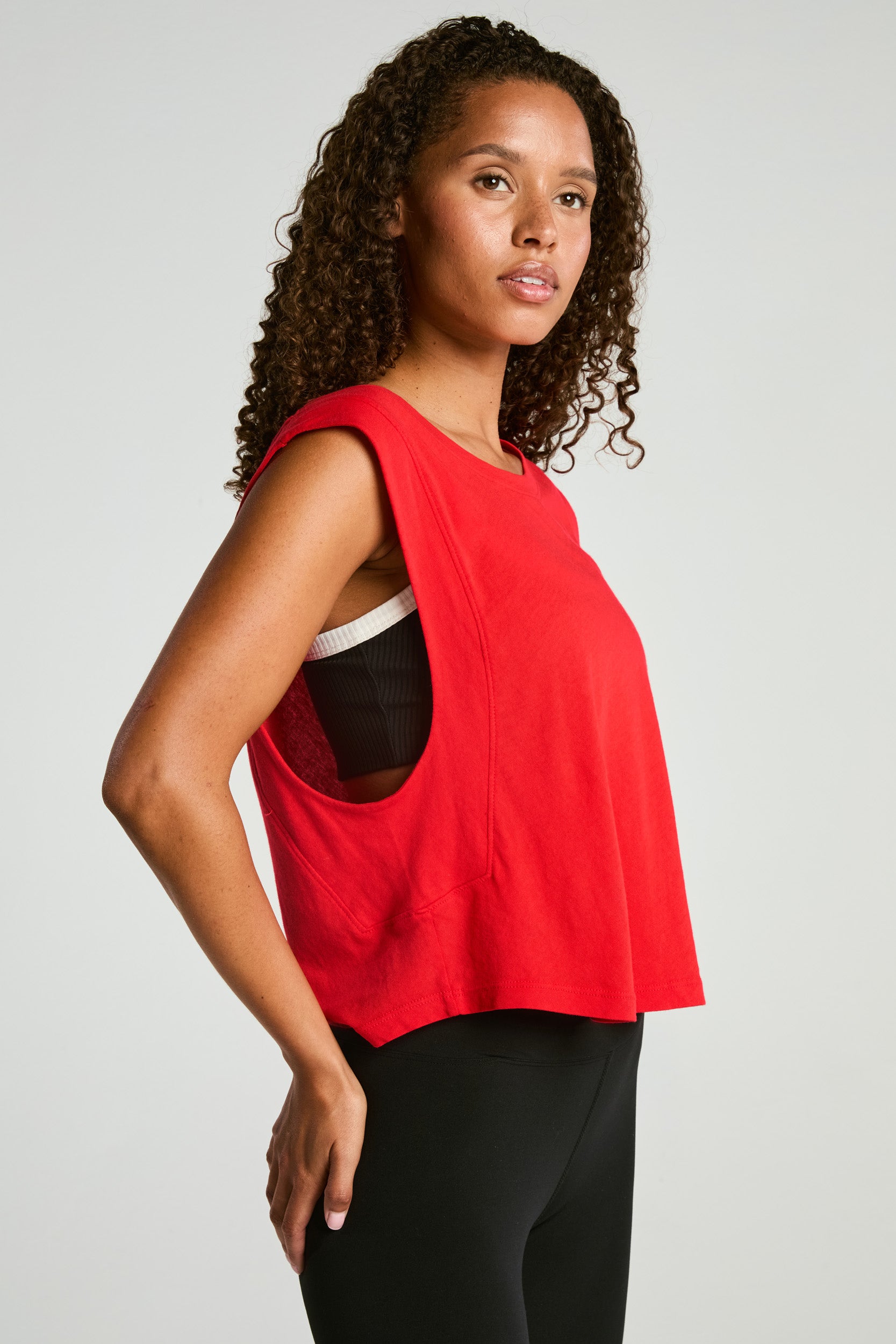 Flow Cropped Muscle Tank - Year of Ours