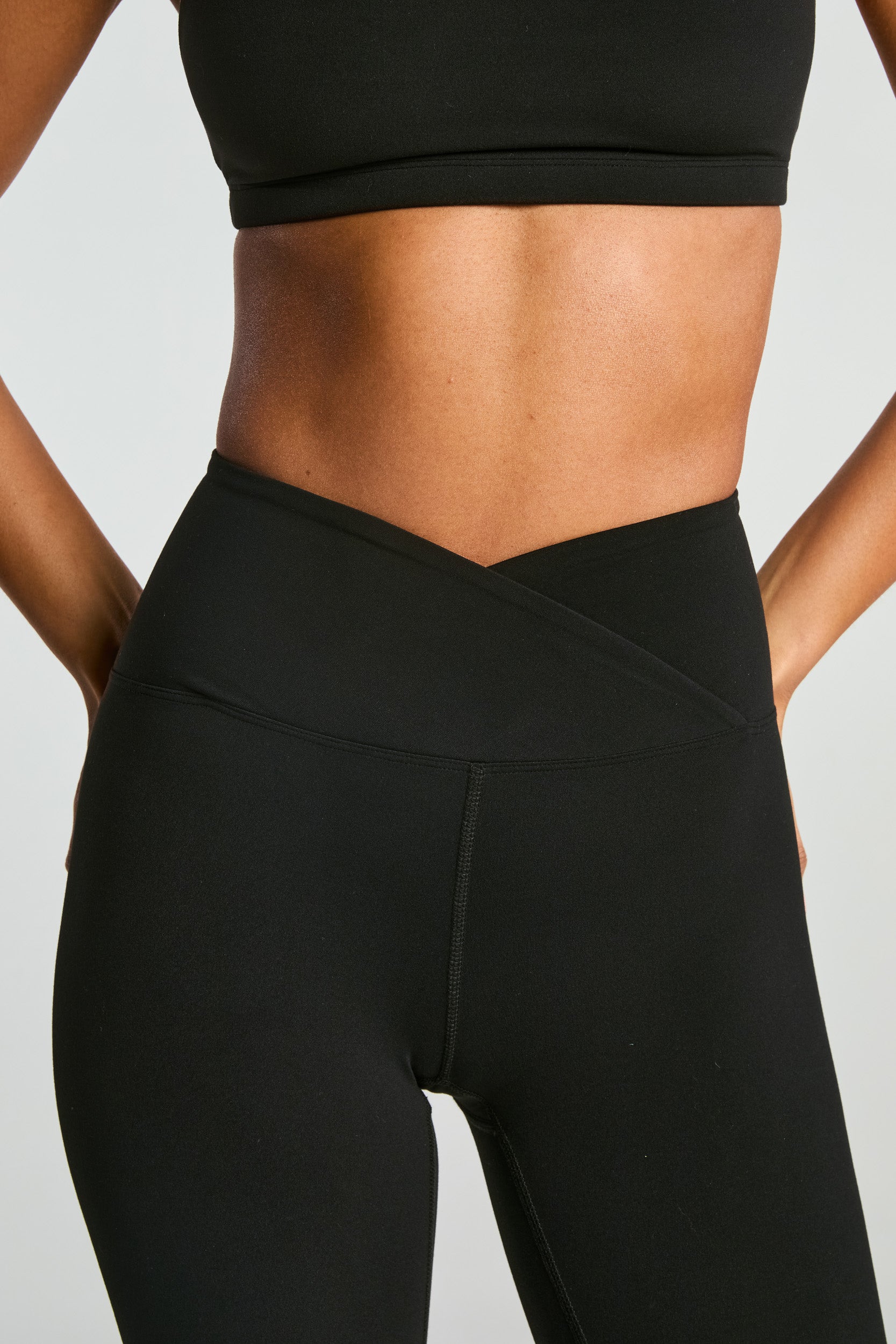 Studio Veronica Legging - Year of Ours