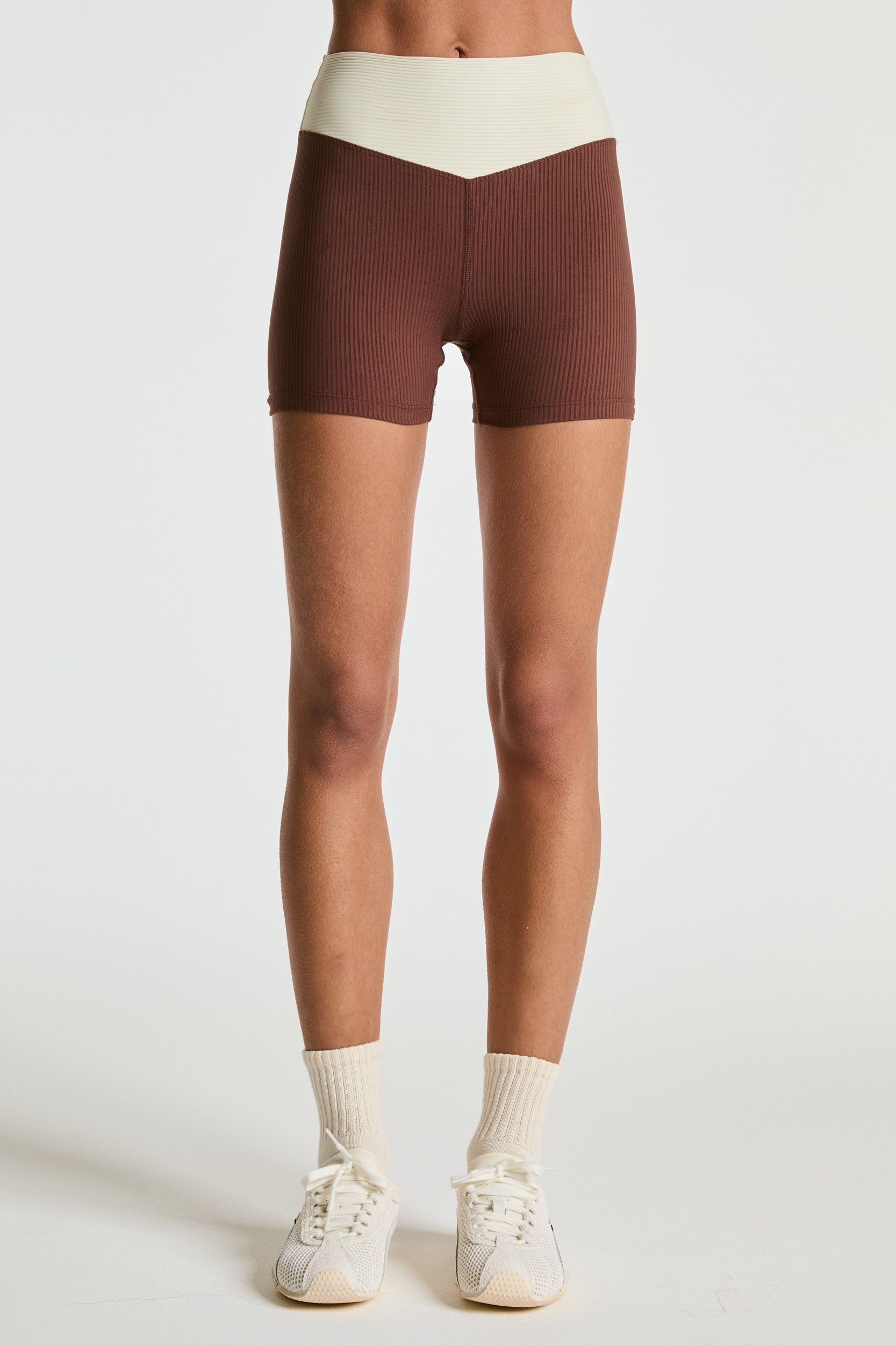 Ribbed Two Tone Dip Short