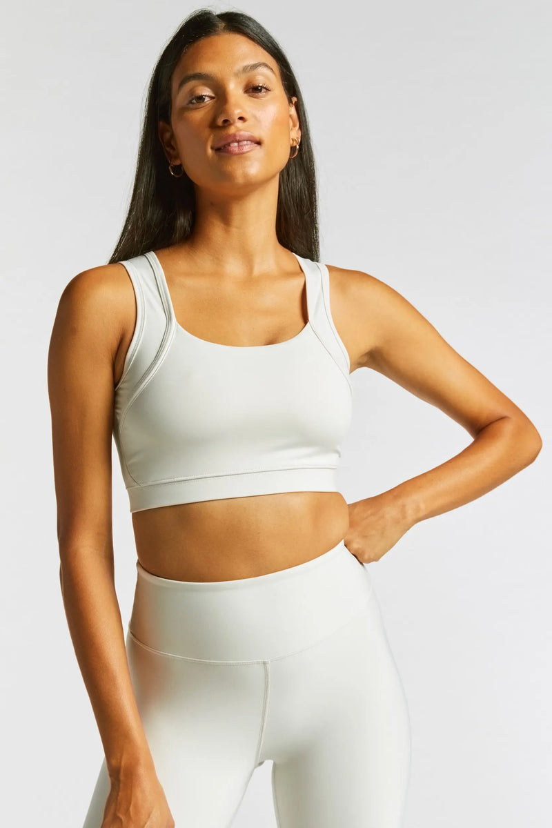It's Time to Upgrade Your Basic Sports Bra & Leggings - FashionFiles