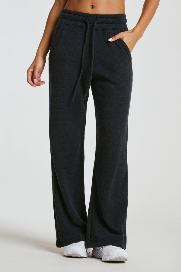 Weekend Sweatpant