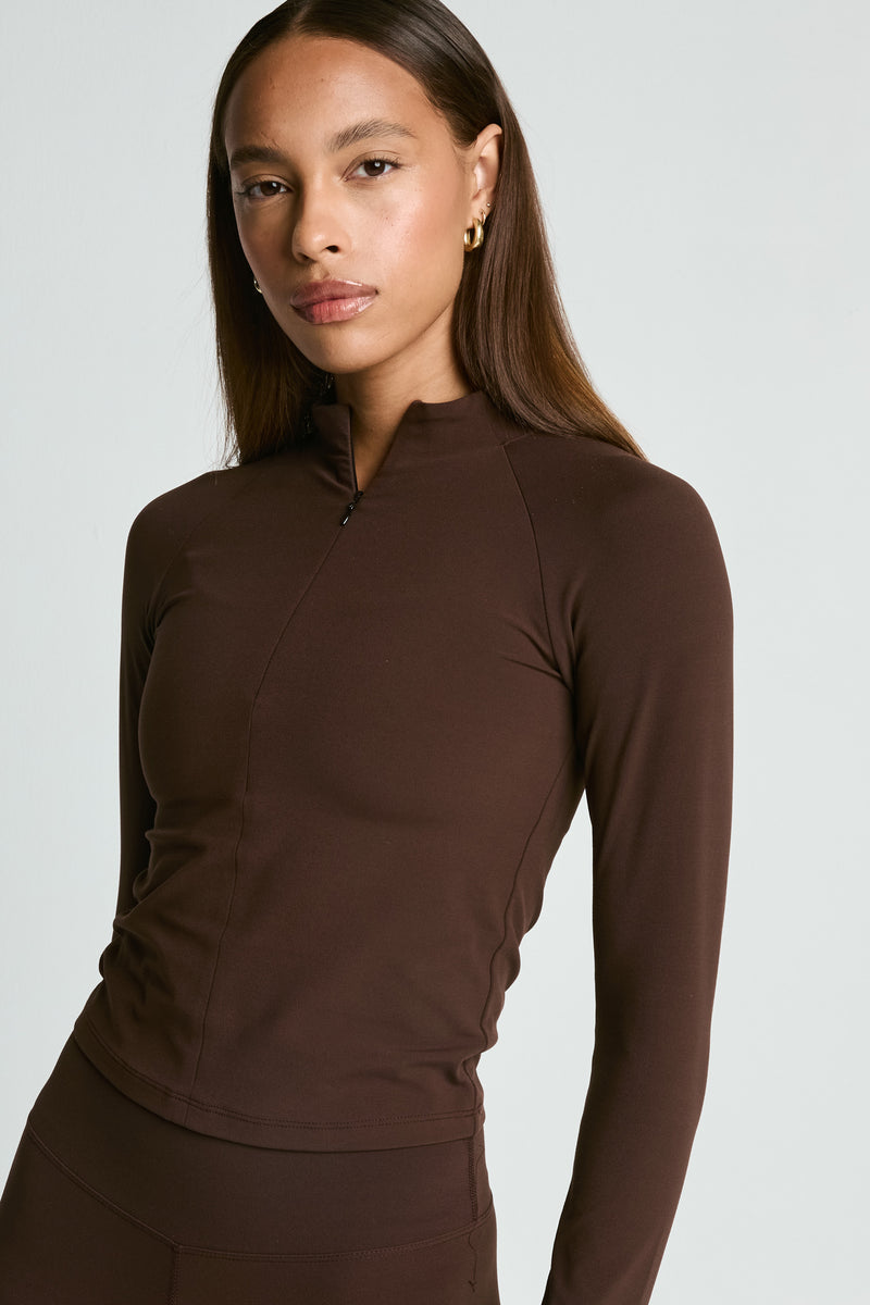 Studio Pull Over