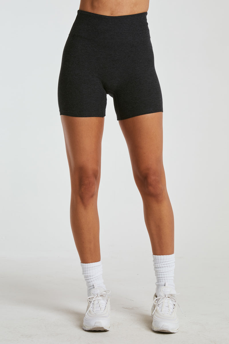 Stretch Sculpt Short