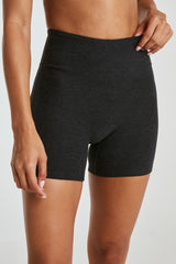 Stretch Sculpt Short