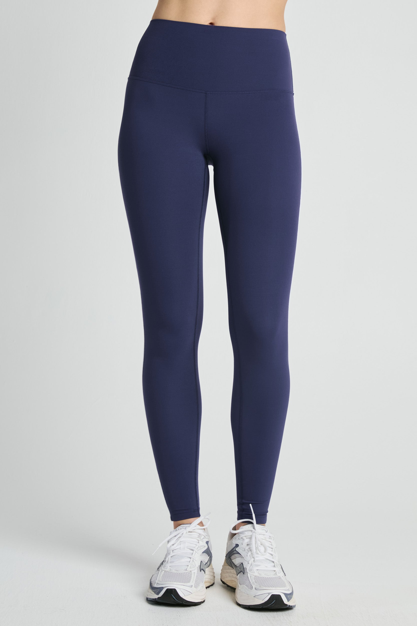 Studio Track Legging - Year of Ours