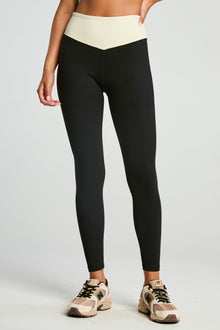 Ribbed Two Tone Dip Legging