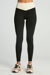 Ribbed Two Tone Dip Legging - Year of Ours